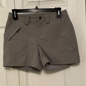 WILLIT Steel Gray Hiking or Golf Shorts Size 4 Great Condition with UPF 50+